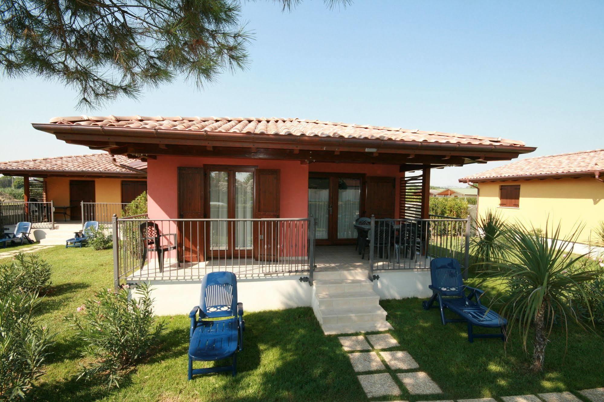 Villaggio Centro Vacanze De Angelis Numana Exterior photo